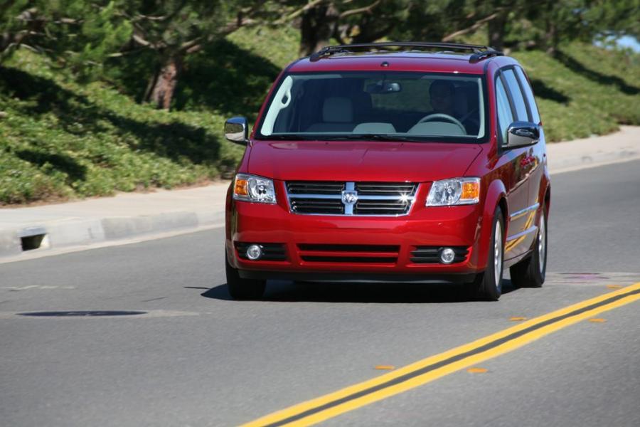  Dodge Grand Caravan 2008 года  (фото 4 из 44)
